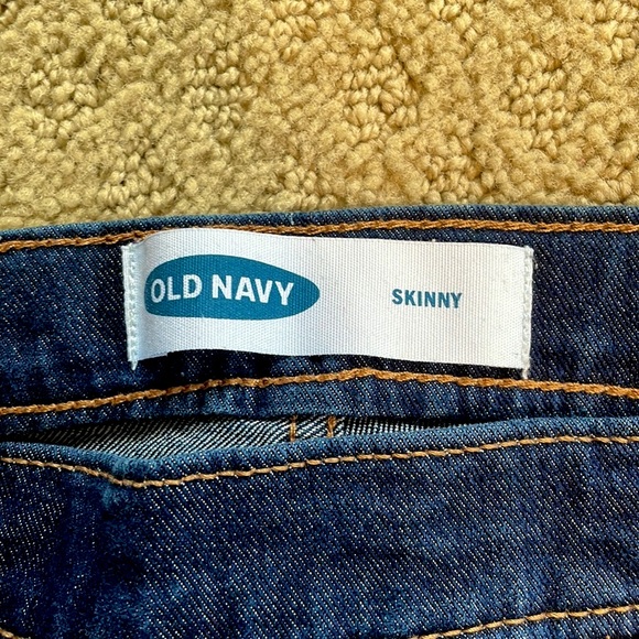 Old Navy skinny jeans - size 10/12 - Picture 2 of 6